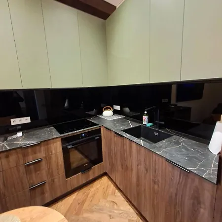 Viktor Nemuno House *