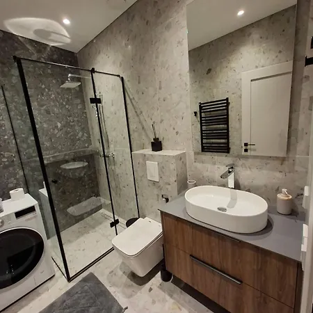 Viktor Nemuno House * Каунас